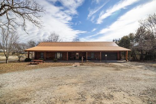 220 N Elm St, Stanberry, MO, 64489-1327 | Card Image