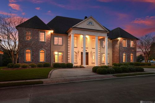 2602 Cedar Lodge Dr, Baton Rouge, LA, 70809-1057 | Card Image