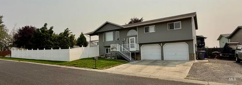 1936 Birch Ave, Lewiston, ID, 83501-6055 | Card Image