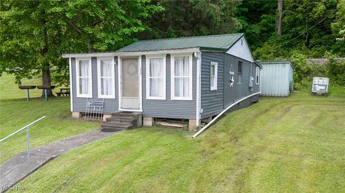 9333 Muskingum River Rd, Lowell, OH, 45744-7098 | Card Image