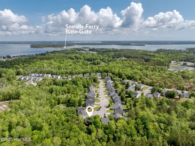 127 Katrina St, House other with 4 bedrooms, 3 bathrooms and 2 parking in Sneads Ferry NC | Image 45