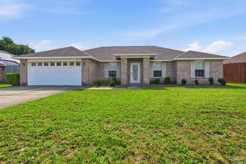 577 Batten Blvd, Pensacola, FL, 32507-8662 | Card Image