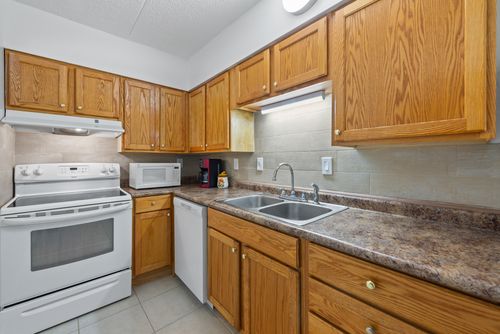 apt-d102-209 W Miracle Strip Pkwy, Mary Esther, FL, 32569-1932 | Card Image