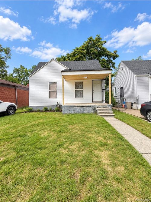 8495 Brace St, Detroit, MI, 48228-3144 | Card Image