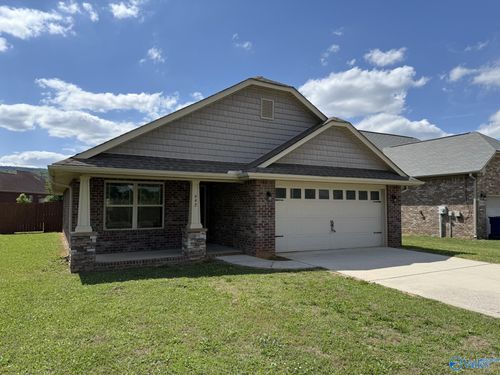 442 Wade Rd Se, Owens Cross Roads, AL, 35763-9128 | Card Image