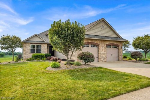 48 County Road 281, Sullivan, OH, 44880-9729 | Card Image