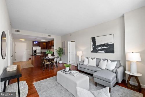 unit-1006-157 Fleet St, OXON HILL, MD, 20745-1595 | Card Image