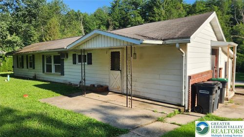 39 Hidden Spur Rd, Lehightn Boro, PA, 18235-3406 | Card Image