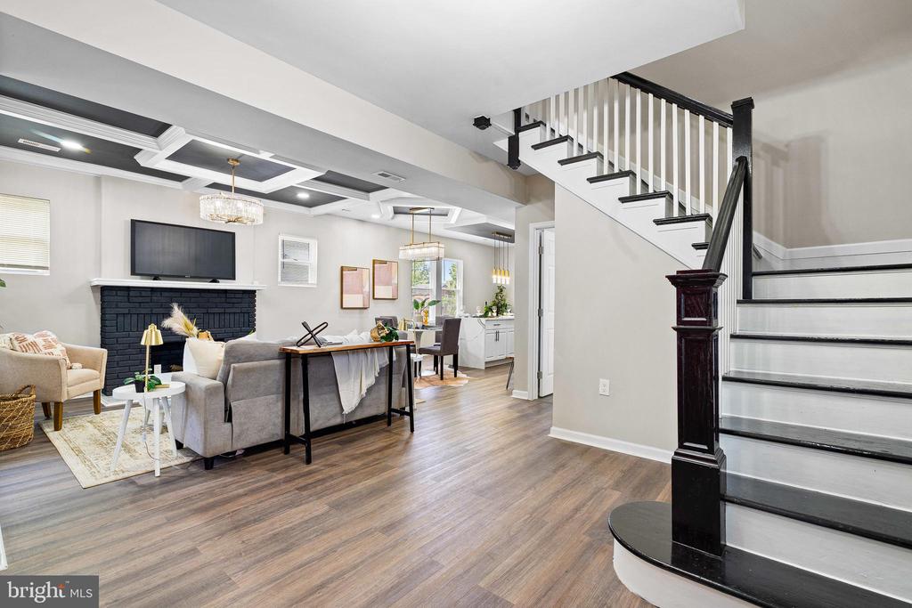 Groveland Ave, Baltimore, MD 21215