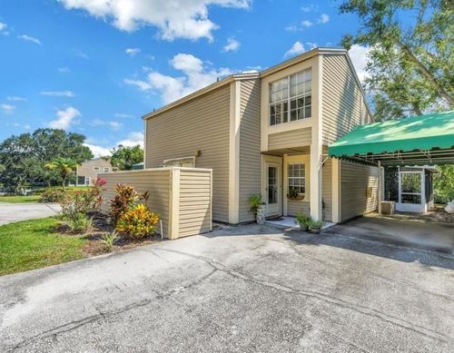 6905 Lake Place Ct, TAMPA, FL, 33634-1046 | Card Image