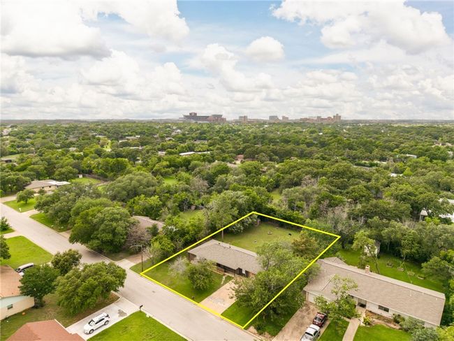 Aerial view of property's location featuring property parcel outlined | Image 25