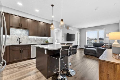 401-150 Shawnee Sq Sw, Calgary, AB, T2Y0T6 | Card Image