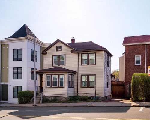 58 Winship St, Boston, MA, 02135-3368 | Card Image