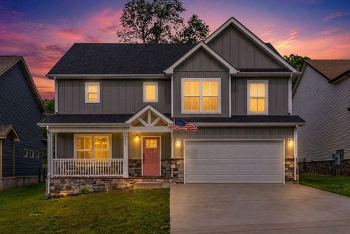 661 Battery Ct, Clarksville, TN, 37042-2780 | Card Image