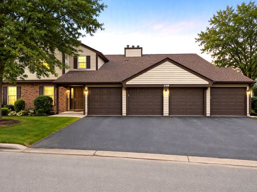201b-2169 Sunderland Ct, Naperville, IL, 60565-2126 | Card Image