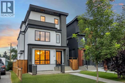 2118 Victoria Cres Nw, Calgary, AB, T2M4E2 | Card Image