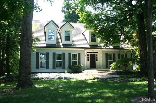 901 Harvard Ter, Frankfort, IN, 46041-3156 | Card Image