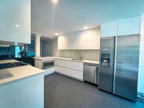 103-555 W 28th St, North Vancouver, BC, V7N2J7 | Card Image