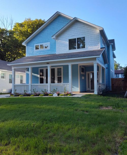 1066 N Parkway, Memphis, TN, 38105-2415 | Card Image