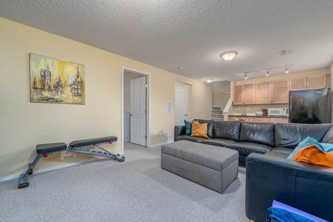 155 Chaparral Common Se, Home with 4 bedrooms, 3 bathrooms and 4 parking in Calgary AB | Image 23