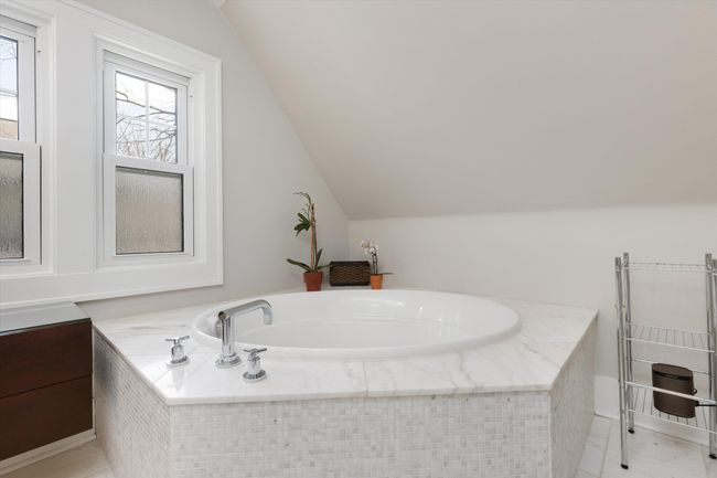 22-37 Fairwood Blvd Pleasant Ridge 0018 | Image 20