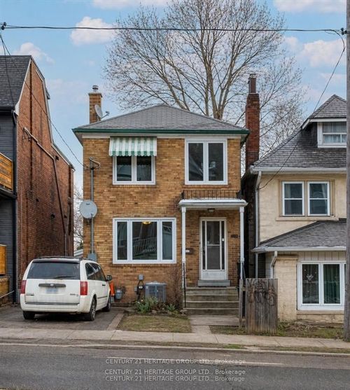 215 Keele St, Toronto, ON, M6P2K1 | Card Image