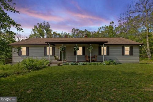 553 Mount Of Olives Trl, FORT VALLEY, VA, 22652-2984 | Card Image