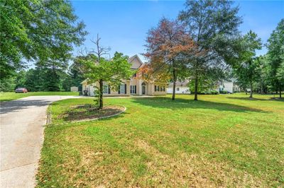 12680 Simmons Road, House other with 4 bedrooms, 2 bathrooms and 8 parking in Hampton GA | Image 2