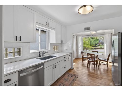 1210 Dahlia St, Denver, CO, 80220-2449 | Card Image
