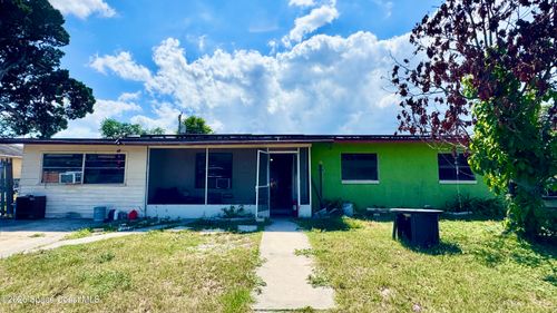 833 Morning Side Dr, Cocoa, FL, 32922-5236 | Card Image