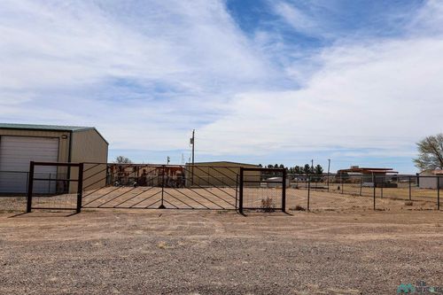 100 Walleye Pike Dr, Logan, NM, 88426 | Card Image