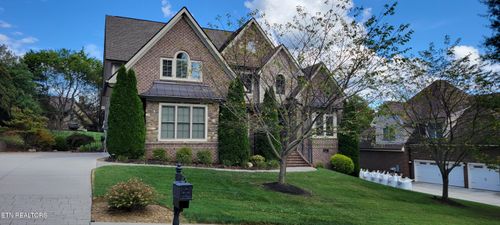 550 Stone Villa Ln, Knoxville, TN, 37934-4584 | Card Image