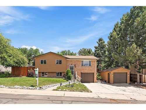 30 Circle Dr, Castle Rock, CO, 80104-2015 | Card Image