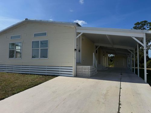 44 La Villa Way, Fort Pierce, FL, 34951-2832 | Card Image