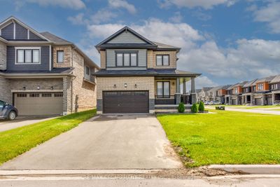 22 Ovation Dr, House other with 4 bedrooms, 3 bathrooms and 6 parking in Thorold ON | Image 2