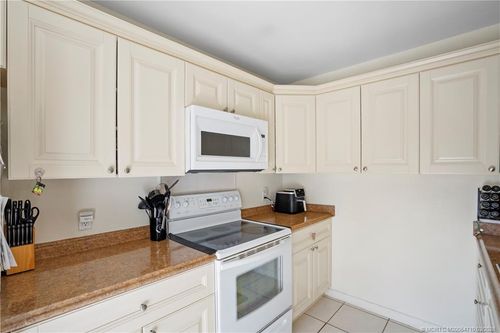 2992 Sw Sunset Trace Cir, Palm City, FL, 34990-2628 | Card Image