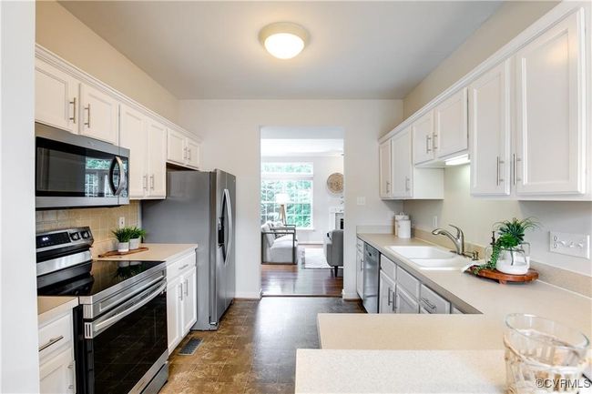 UNIT-3230 - 3230 Friars Walk Ln, Condo with 3 bedrooms, 4 bathrooms and null parking in Glen Allen VA | Image 5