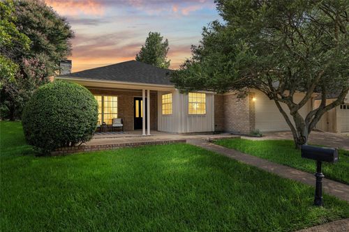 4145 Westchester Dr, Waco, TX, 76710-1324 | Card Image