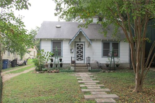 4811 Red River St, Austin, TX, 78751-3330 | Card Image