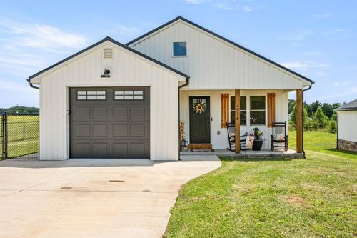 4516 Colonial Hwy, Evington, VA, 24550-2325 | Card Image
