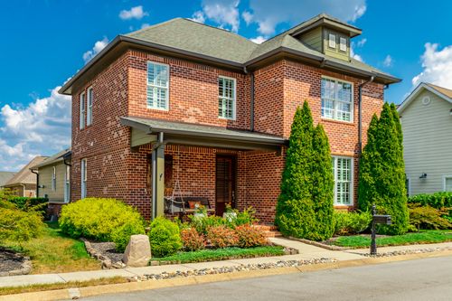 8724 Gentle Mist Cir, Ooltewah, TN, 37363-7157 | Card Image