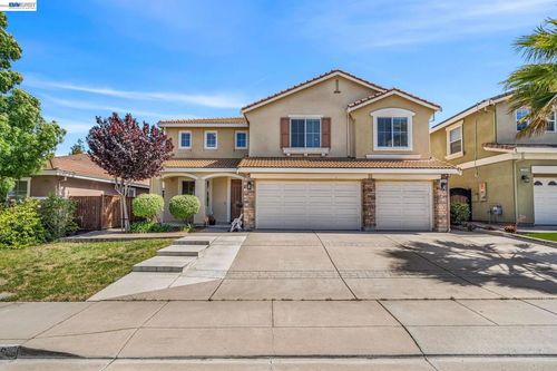 2536 Tampico Dr, Bay Point, CA, 94565-7661 | Card Image