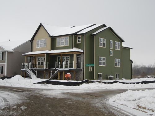 2094 Kensington Park Cir, Holland, MI, 49423-8559 | Card Image