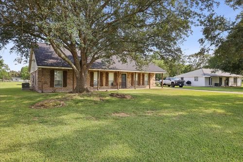 8297 Glenbrook Dr, Beaumont, TX, 77705-8854 | Card Image