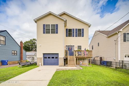 31 Ocean Ave, North Middletown, NJ, 07748-5644 | Card Image