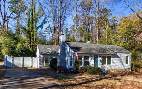 2109 Cleburne St, Greensboro, NC, 27408-4911 | Card Image