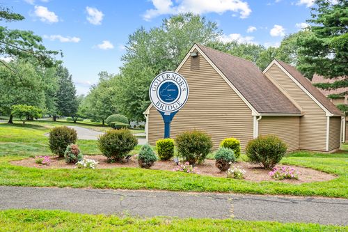 11 Tanager Cir, Tariffville, CT, 06081-9647 | Card Image