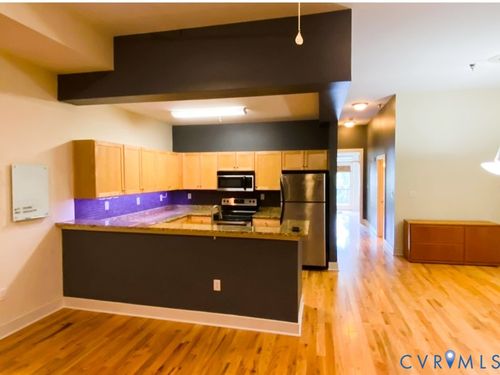 apt-36-110 W Marshall St, Richmond, VA, 23220-3984 | Card Image