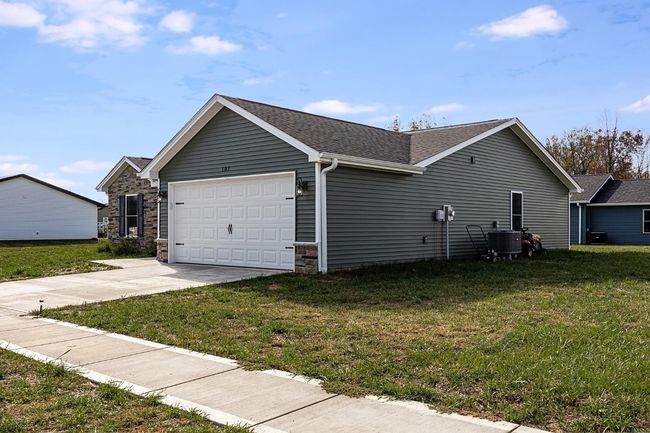 107 Oak St, House other with 3 bedrooms, 2 bathrooms and null parking in Vevay IN | Image 5