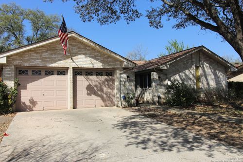 4915 Rockhurst St, San Antonio, TX, 78249-1718 | Card Image